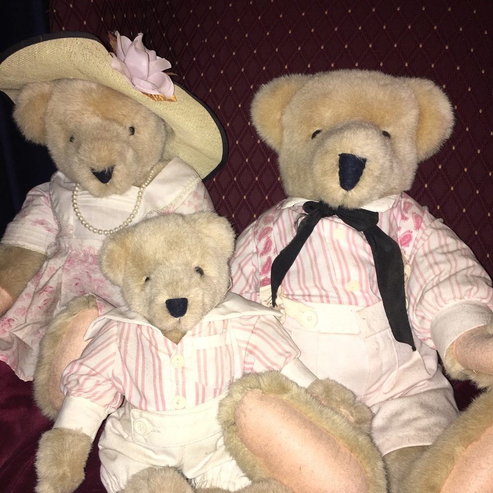 Vanderbear Tea Party Set